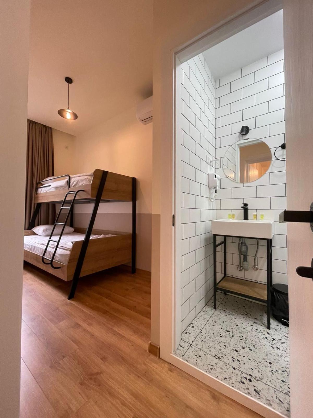 קוטאיסי Dro Hotel מראה חיצוני תמונה