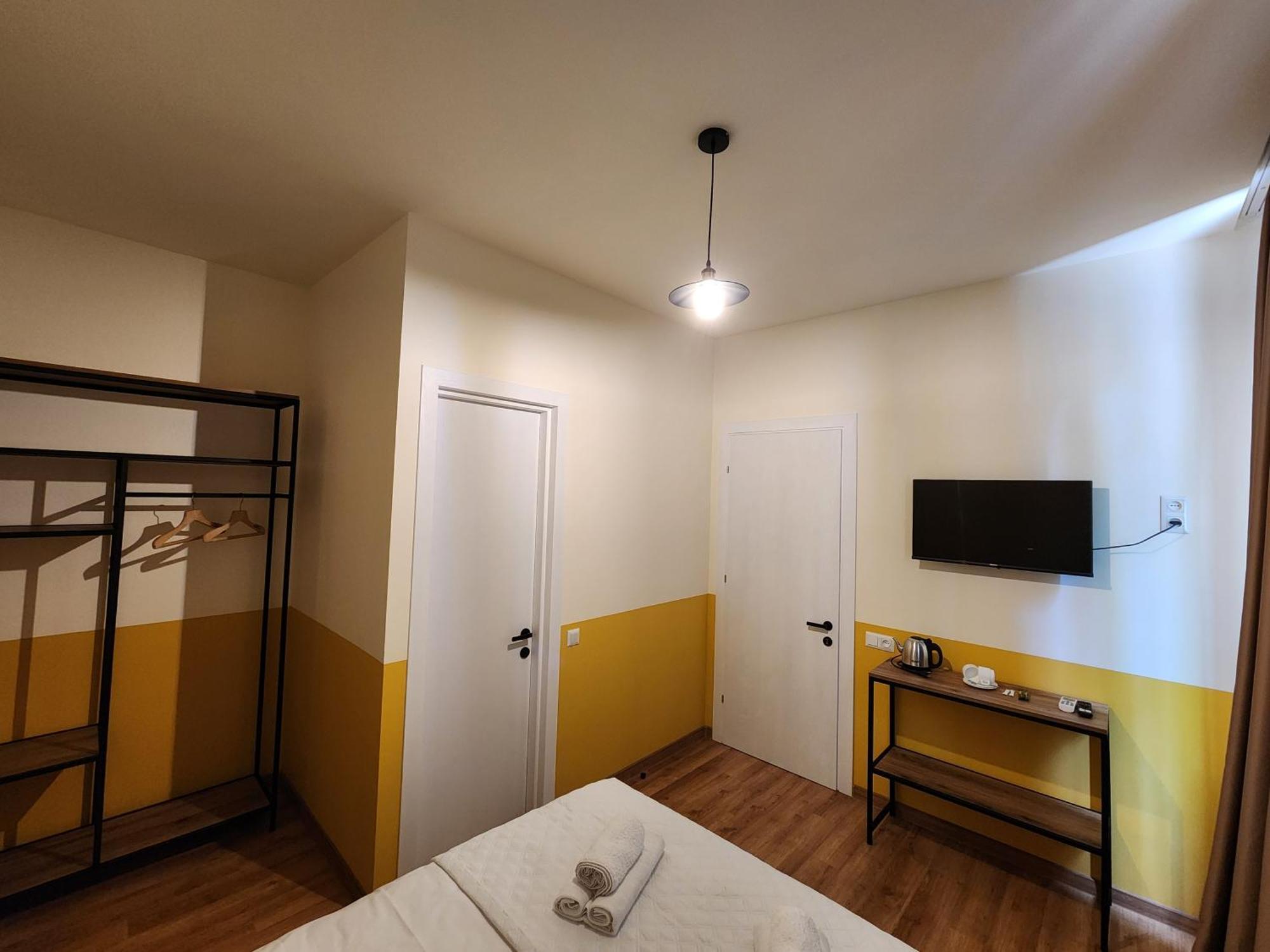 קוטאיסי Dro Hotel מראה חיצוני תמונה